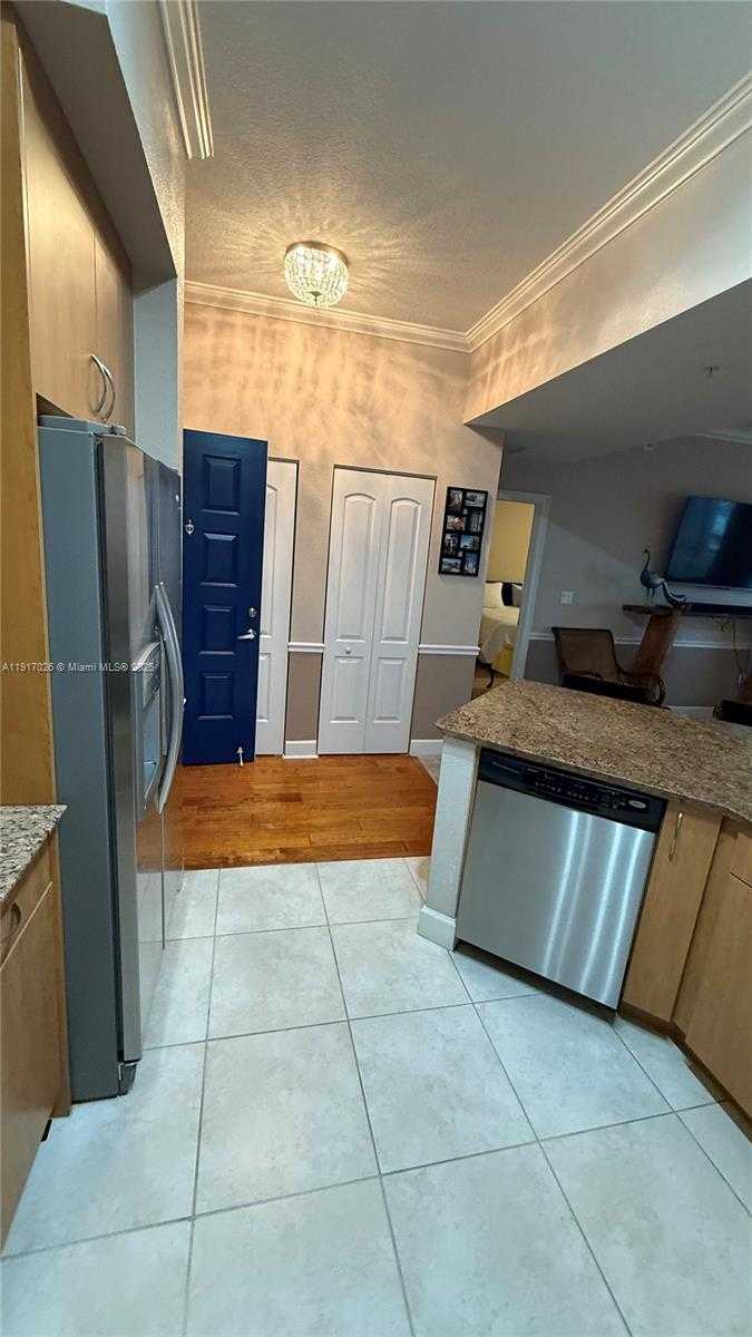 Small Image of 1830 RADIUS DR #1105, Hollywood Number 17