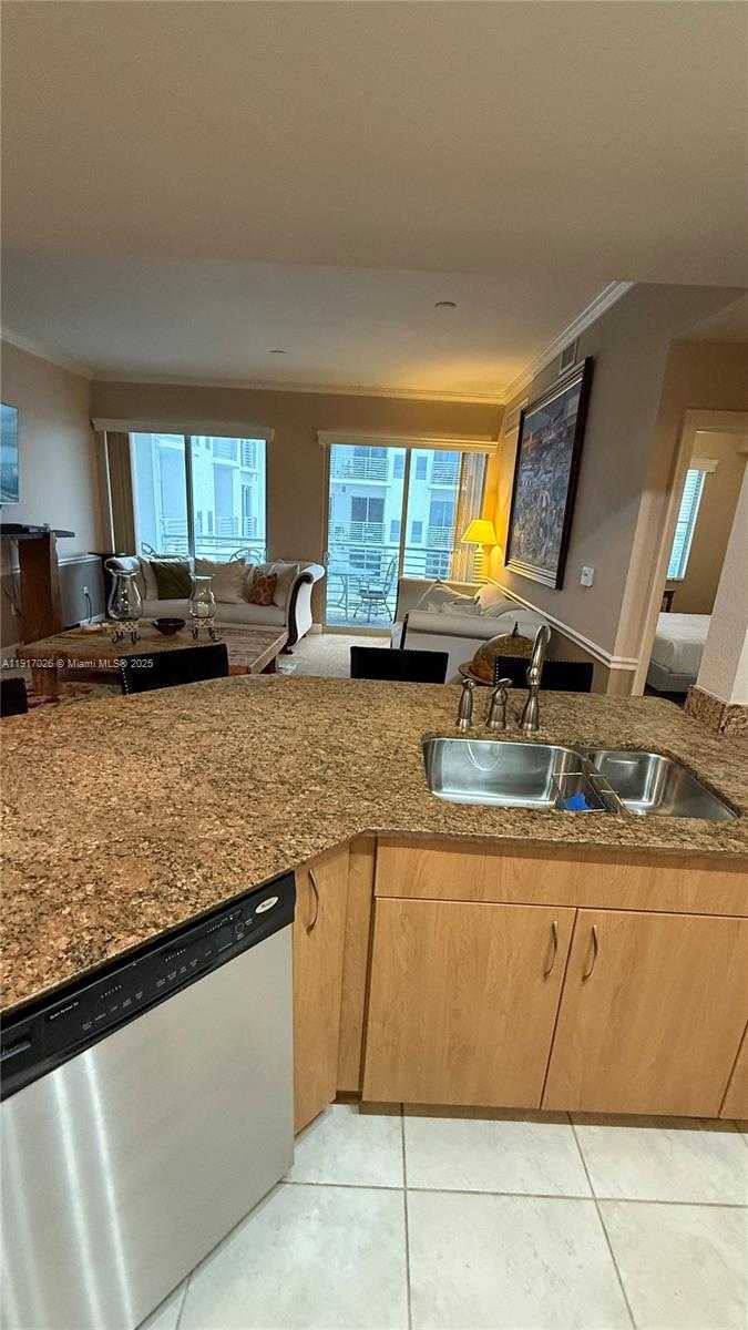 Small Image of 1830 RADIUS DR #1105, Hollywood Number 19