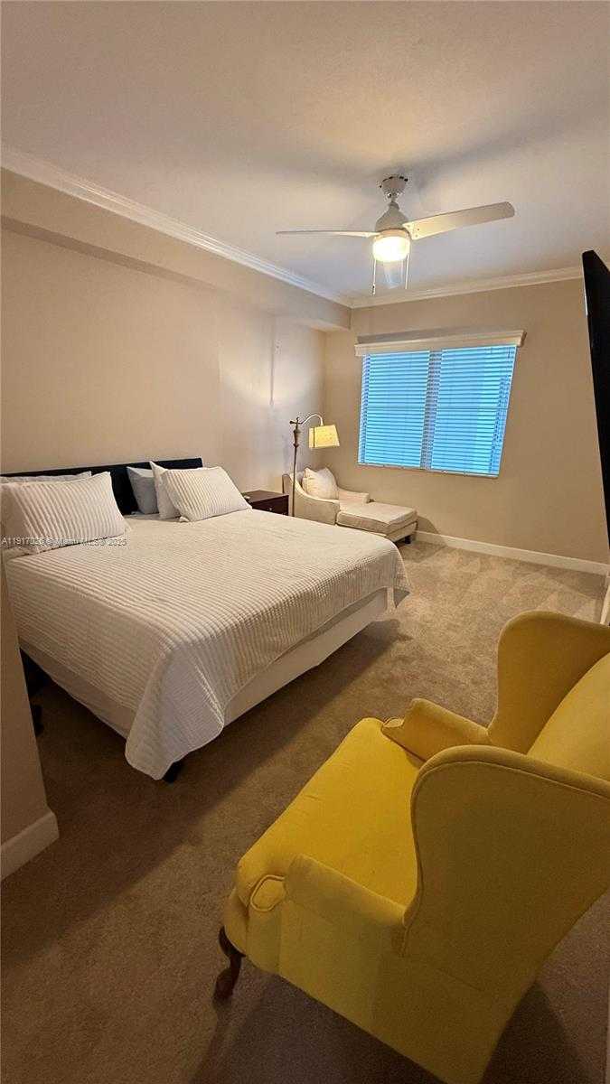 Small Image of 1830 RADIUS DR #1105, Hollywood Number 27