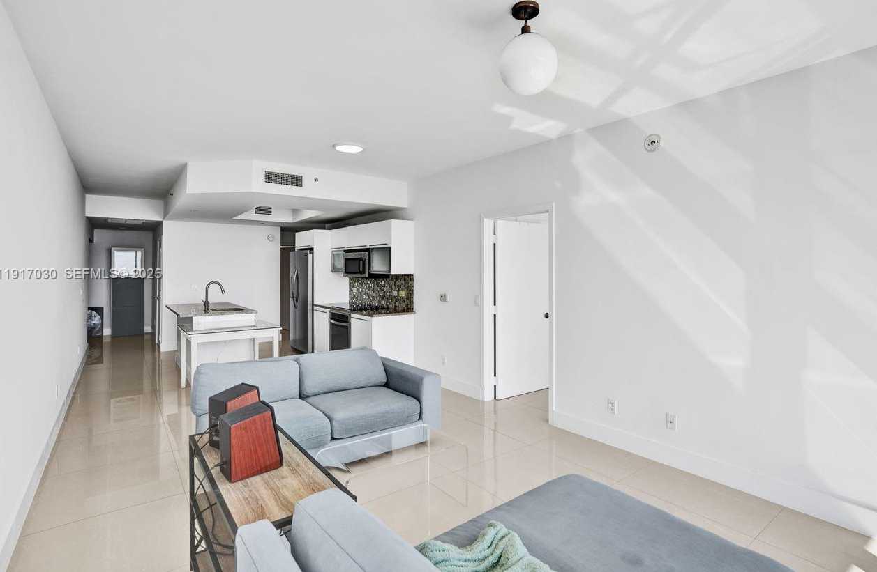 Small Image of 888 BISCAYNE BLVD #2904, Miami Number 18