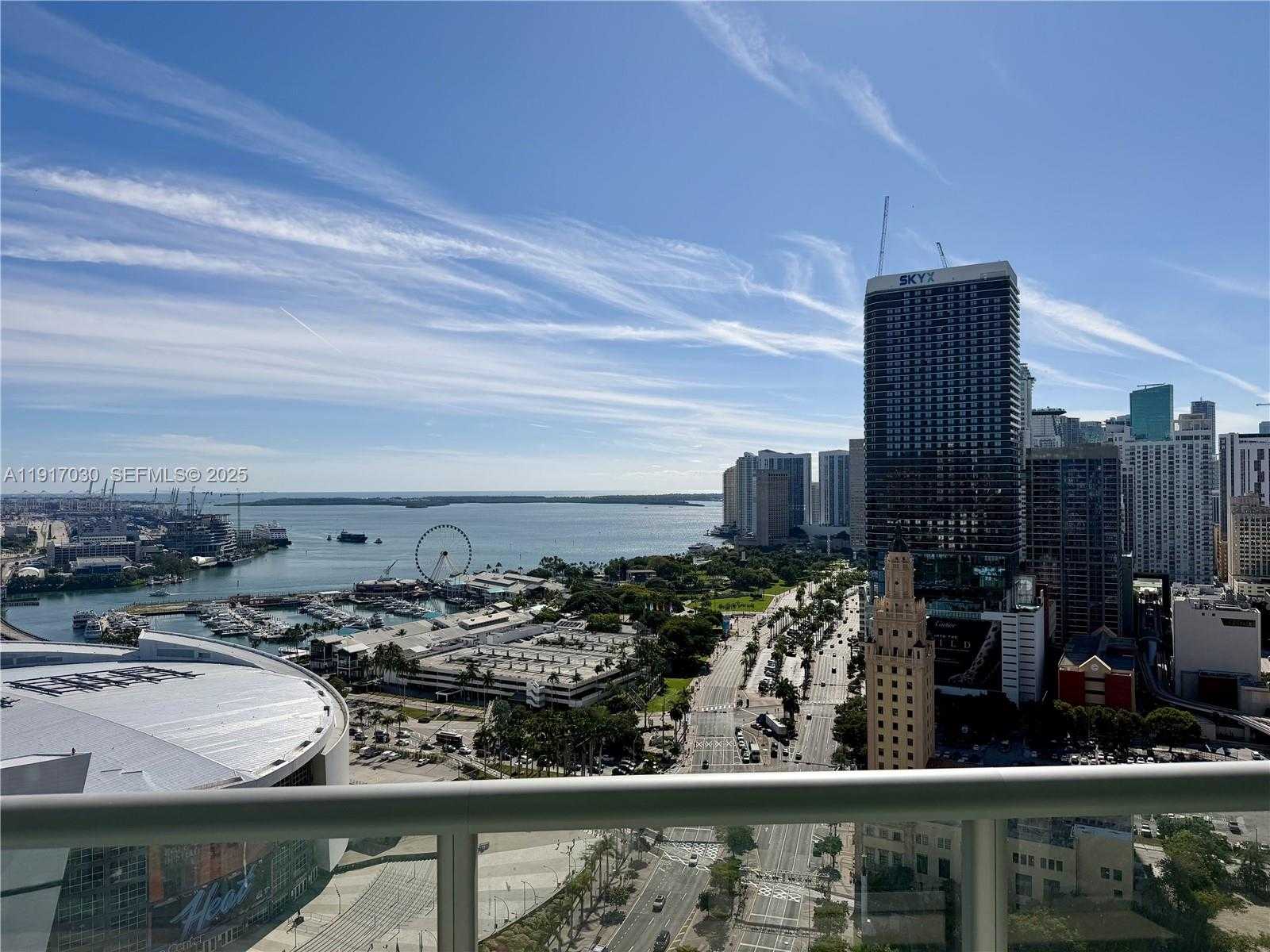 Small Image of 888 BISCAYNE BLVD #2904, Miami Number 2