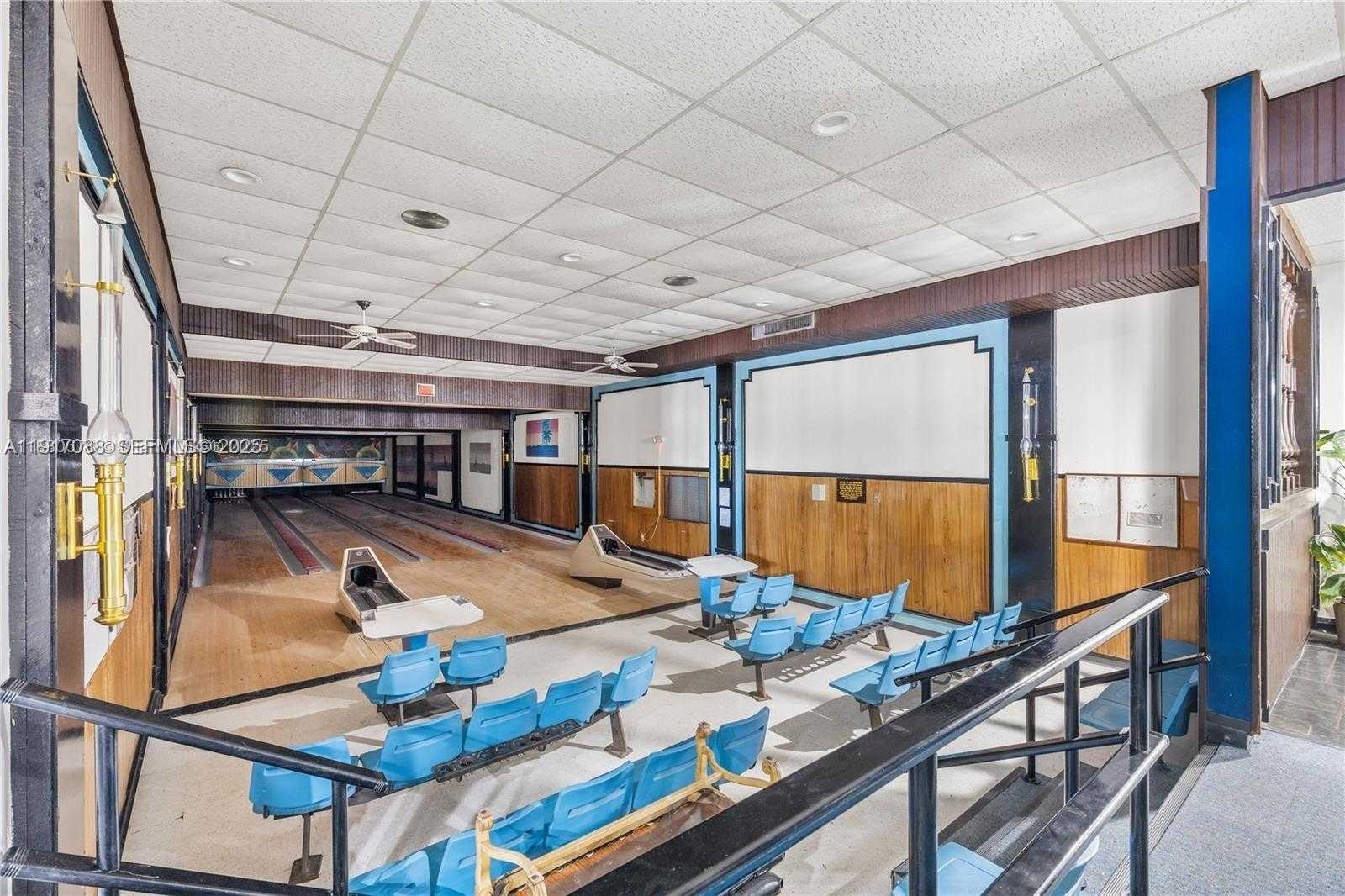 Small Image of 2859 LEONARD DR #G403, Aventura Number 12