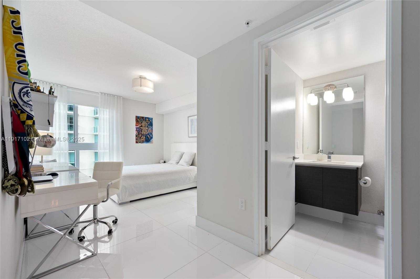 Small Image of 300 SUNNY ISLES BLVD #4-1501, Sunny Isles Beach Number 15
