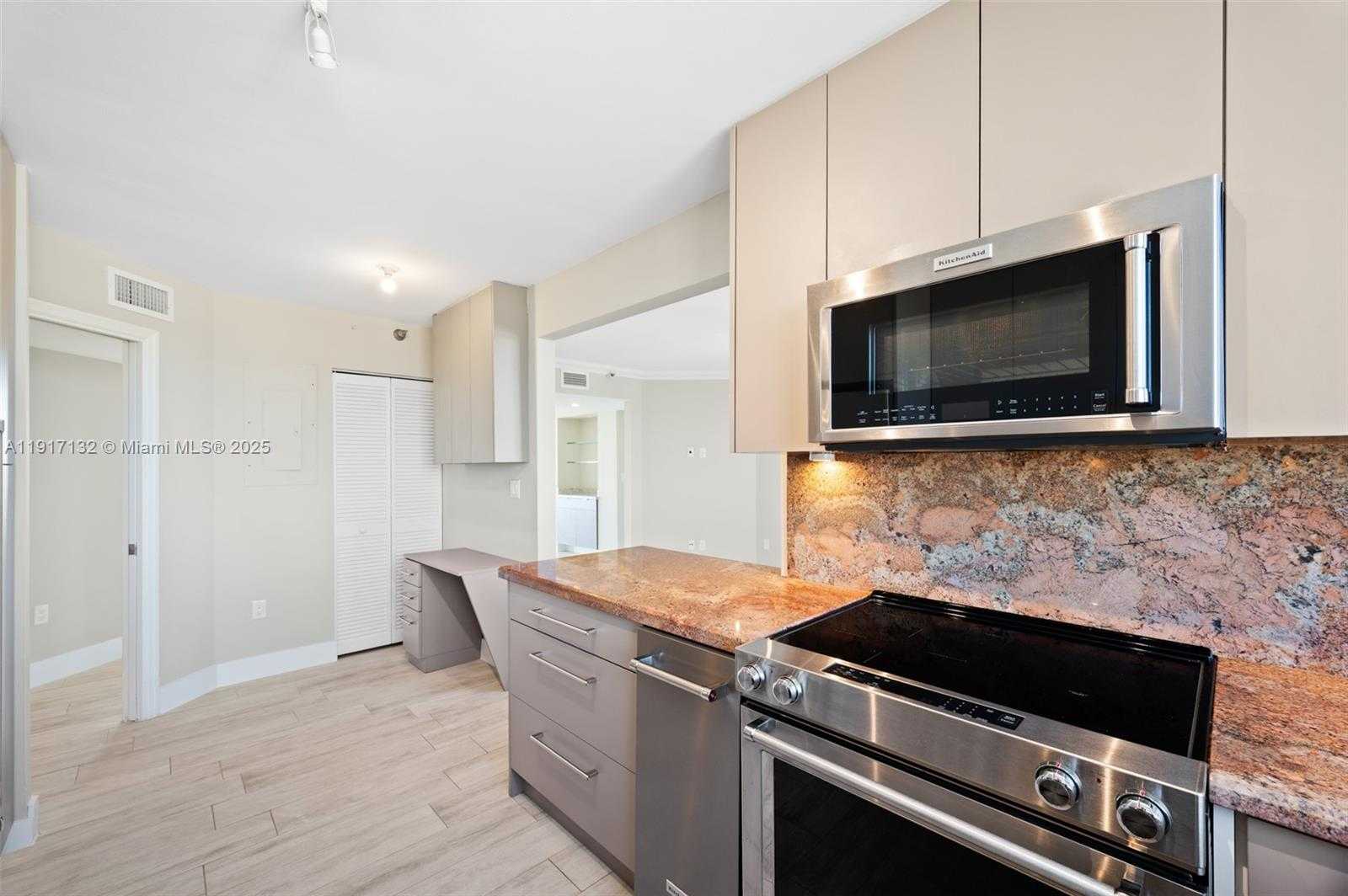 Small Image of 441 VALENCIA AVE #1201, Coral Gables Number 14