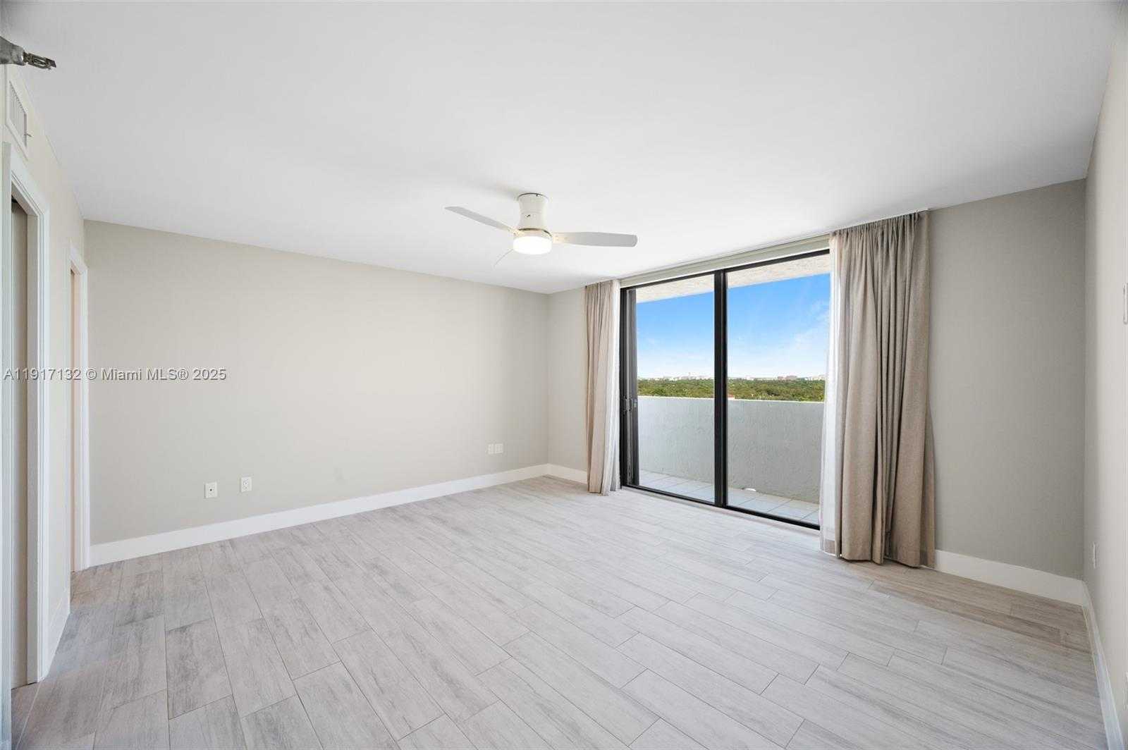 Small Image of 441 VALENCIA AVE #1201, Coral Gables Number 17