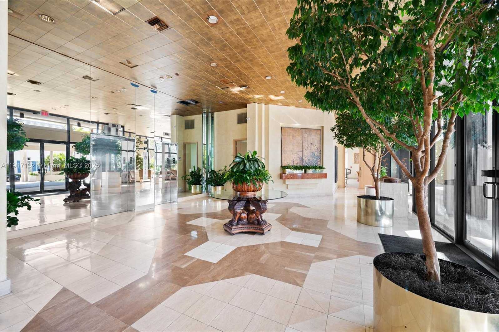 Small Image of 441 VALENCIA AVE #1201, Coral Gables Number 3