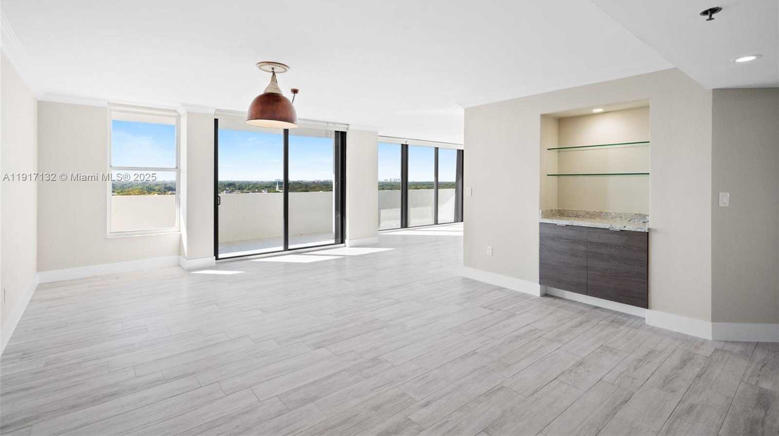 Small Image of 441 VALENCIA AVE #1201, Coral Gables Number 7