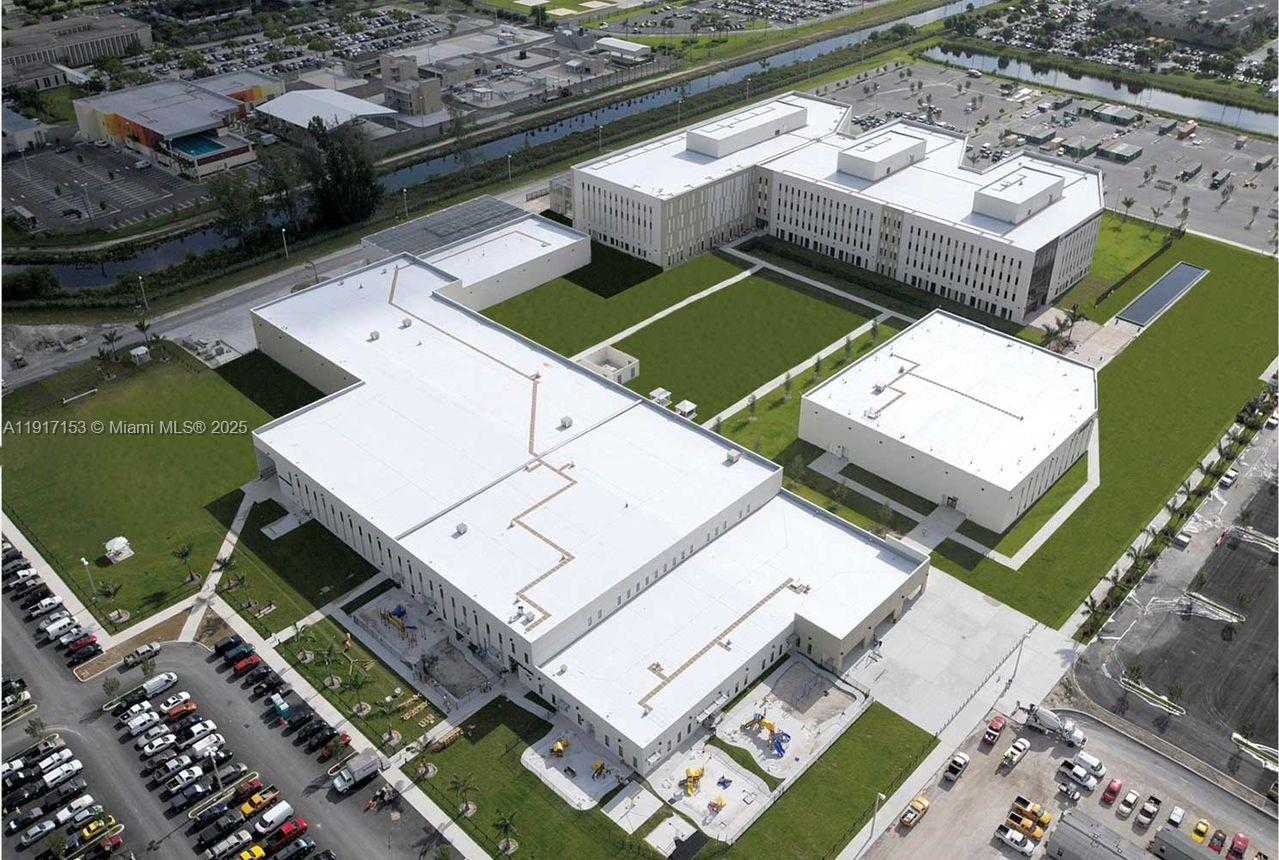 Small Image of 9165 NORTH WEST 33RD ST, Doral Number 48