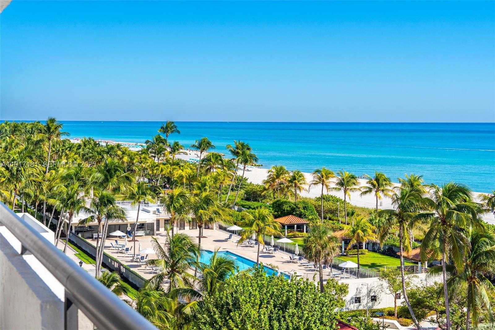 Small Image of 2555 COLLINS AVE #805, Miami Beach Number 24