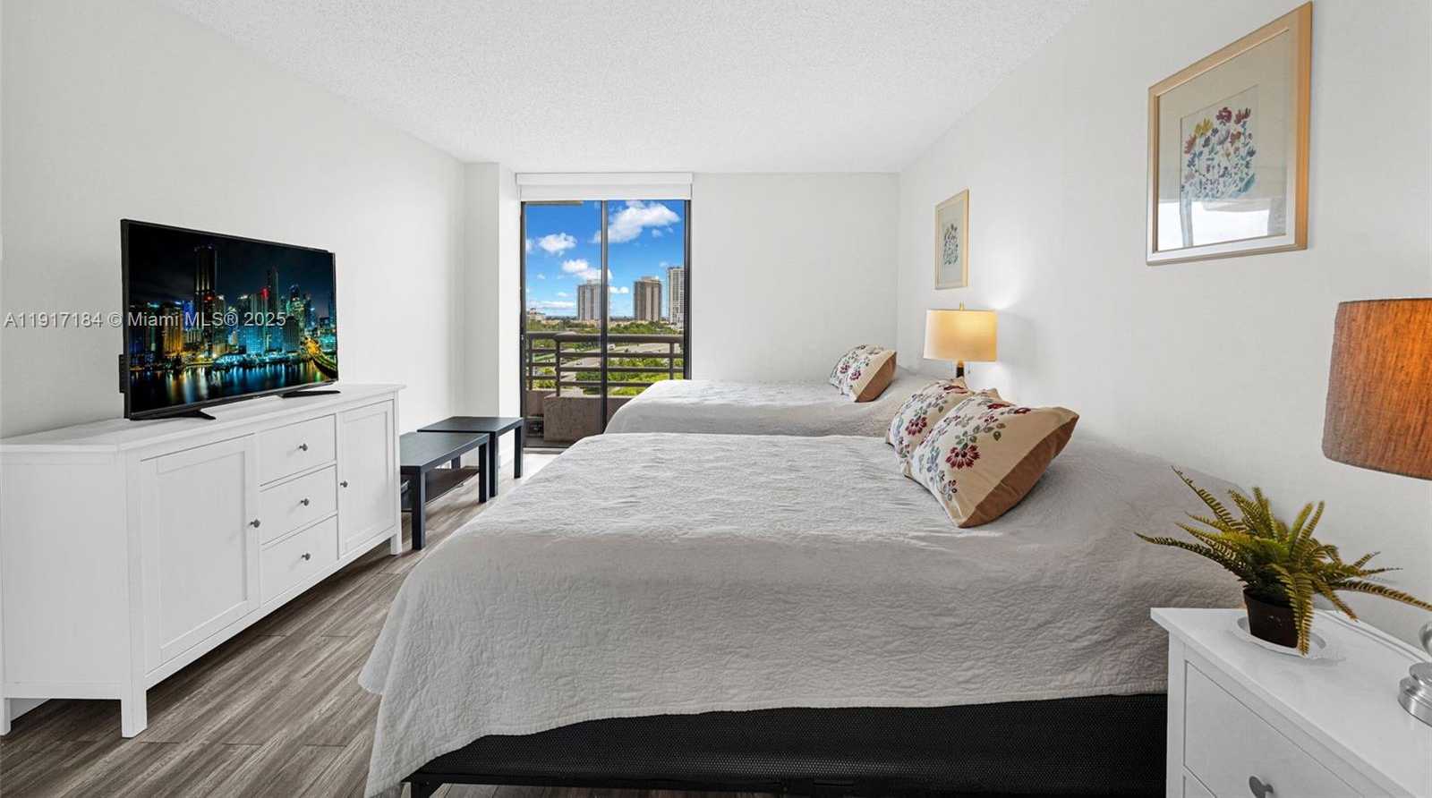 Small Image of 3300 NORTH EAST 191ST ST #1007, Aventura Number 24