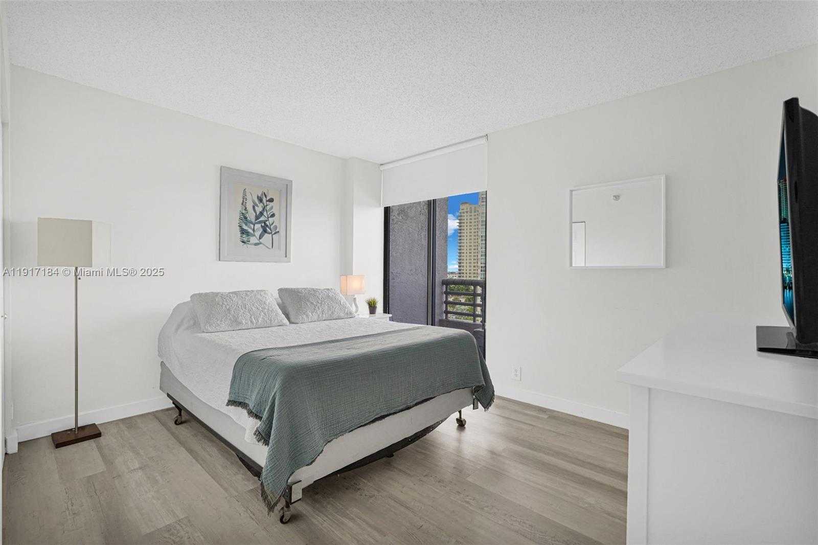 Small Image of 3300 NORTH EAST 191ST ST #1007, Aventura Number 30