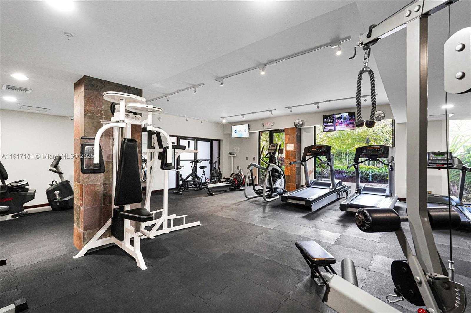 Small Image of 3300 NORTH EAST 191ST ST #1007, Aventura Number 39