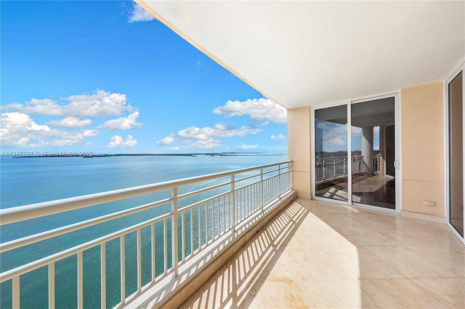Small Image of 808 BRICKELL KEY DR #1802, Miami Number 7