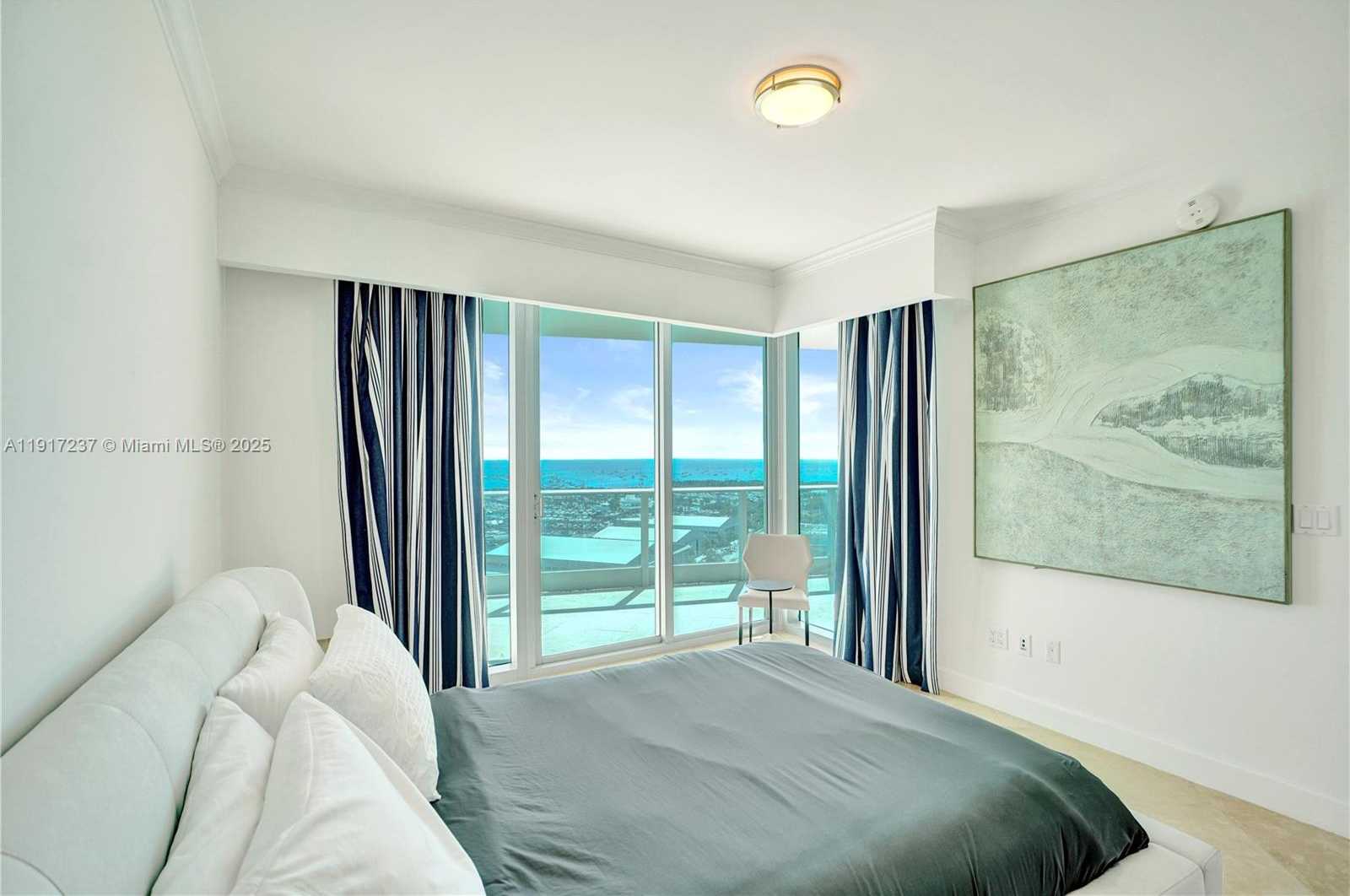 Small Image of 2627 SOUTH BAYSHORE DR #1806, Miami Number 22