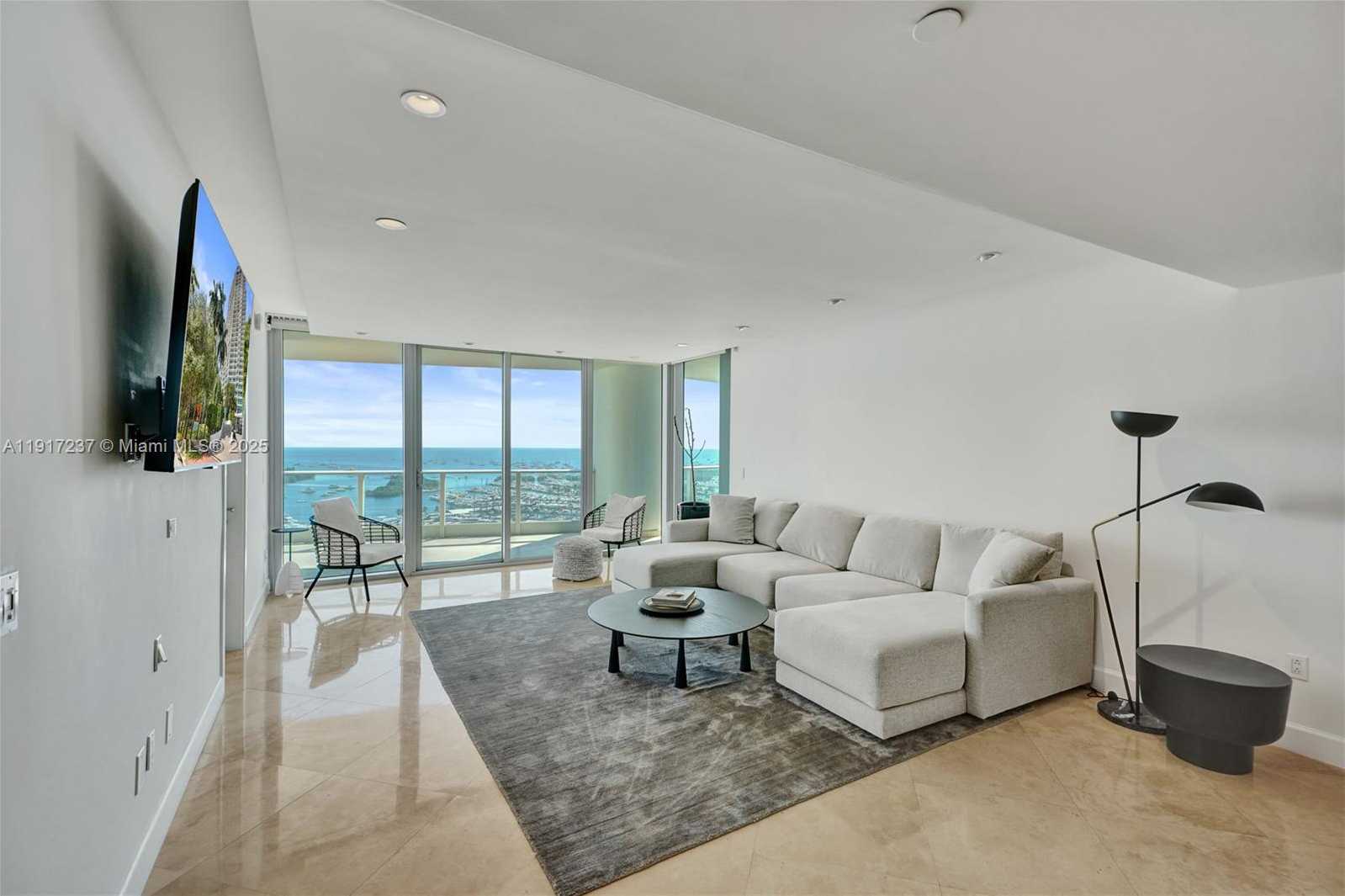 Small Image of 2627 SOUTH BAYSHORE DR #1806, Miami Number 7