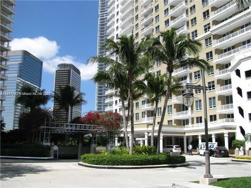 Small Image of 801 BRICKELL KEY BLVD #3211, Miami Number 14