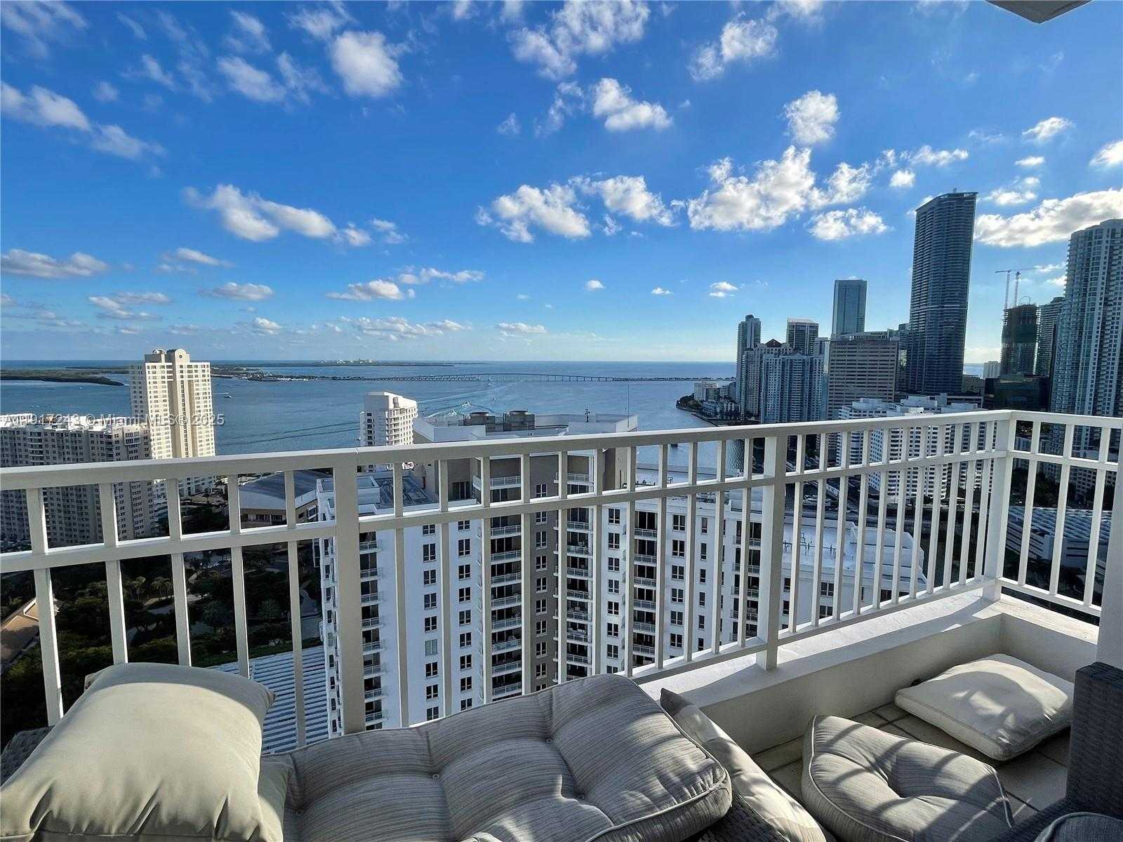 Small Image of 801 BRICKELL KEY BLVD #3211, Miami Number 5
