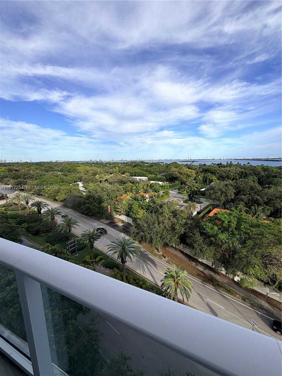 Small Image of 4250 BISCAYNE BLVD #902, Miami Number 26