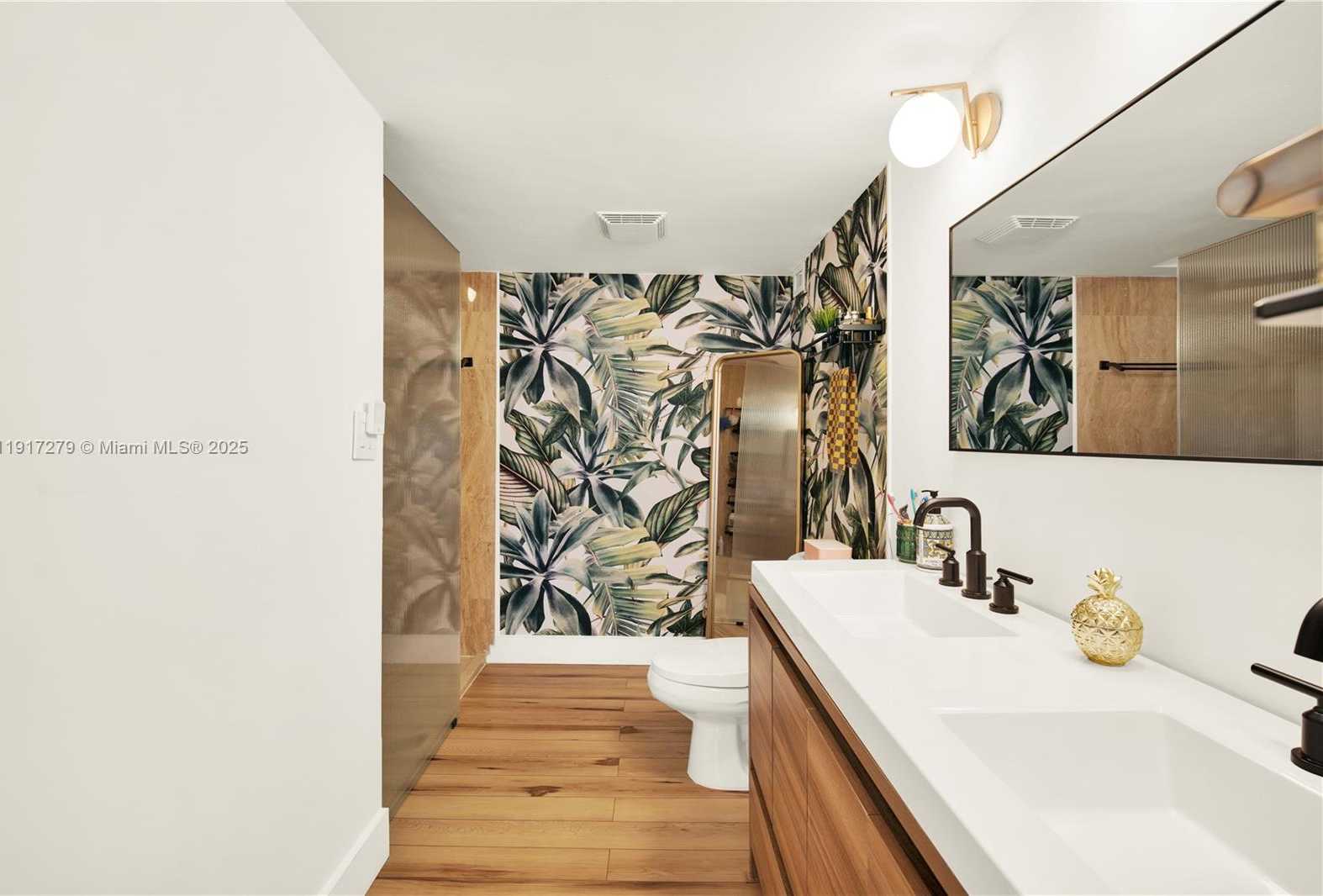 Small Image of 1915 BRICKELL AVE #C1101, Miami Number 17