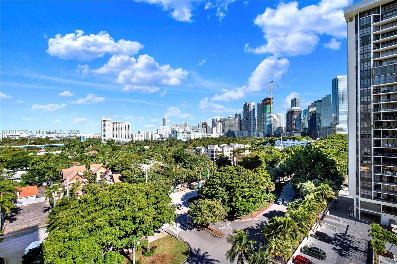 Small Image of 1915 BRICKELL AVE #C1101, Miami Number 31