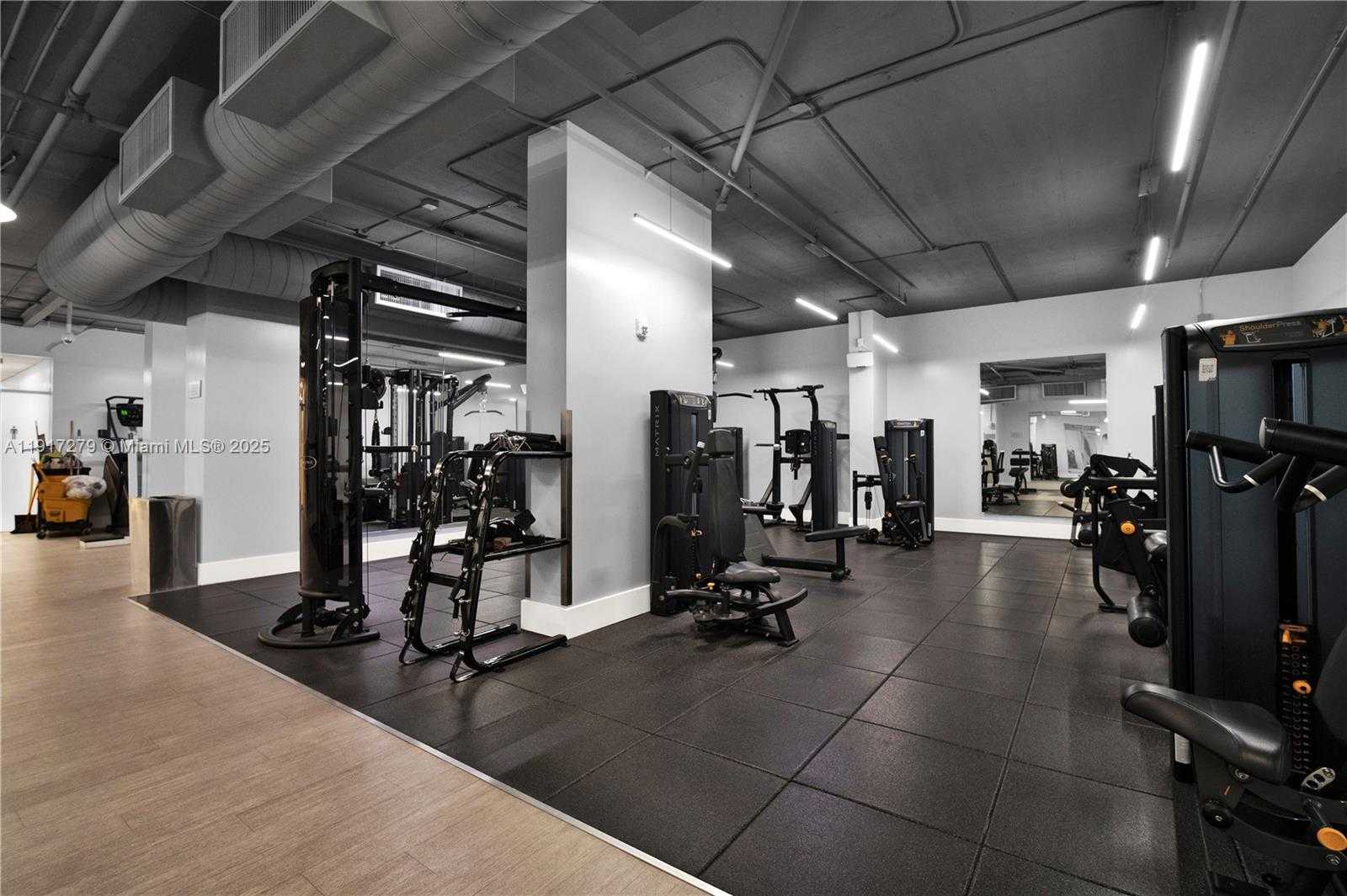 Small Image of 1915 BRICKELL AVE #C1101, Miami Number 38