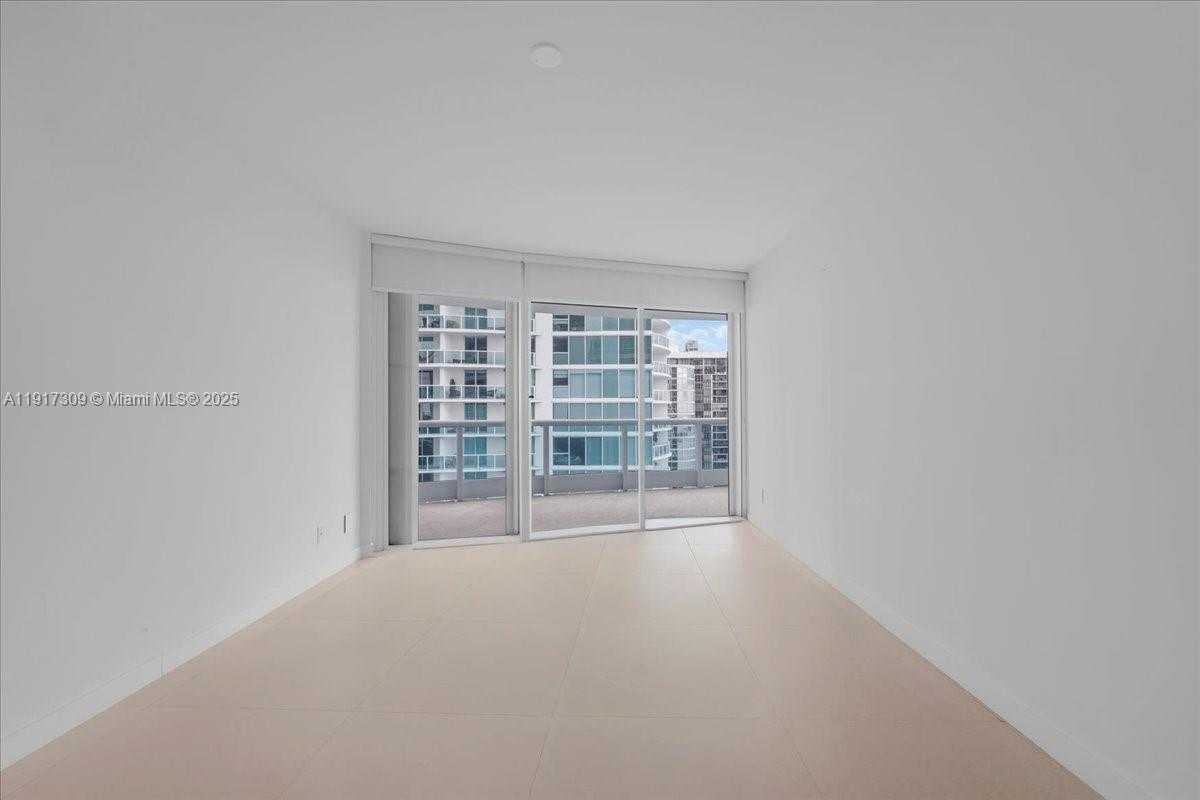 Small Image of 2127 BRICKELL AVE #1701, Miami Number 43
