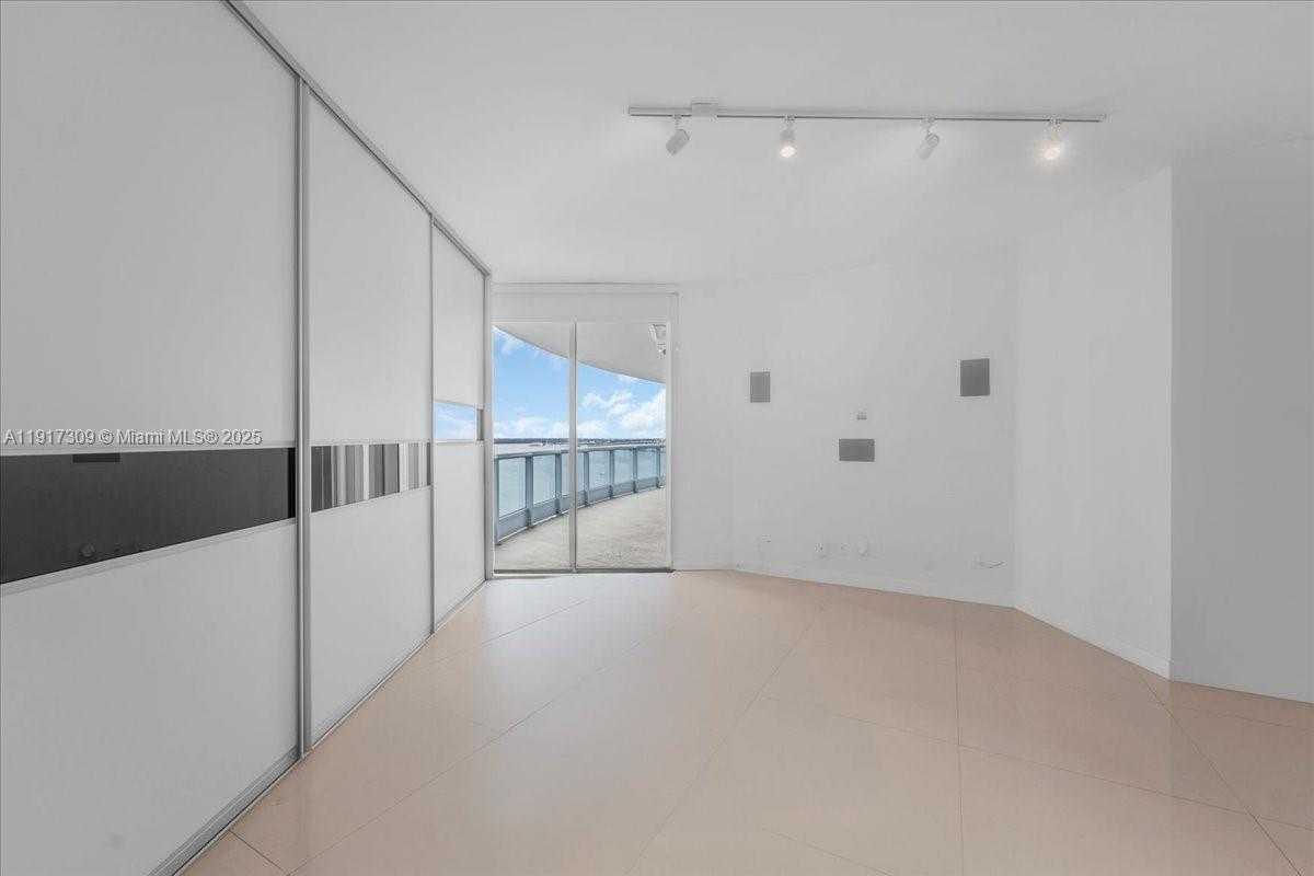 Small Image of 2127 BRICKELL AVE #1701, Miami Number 55