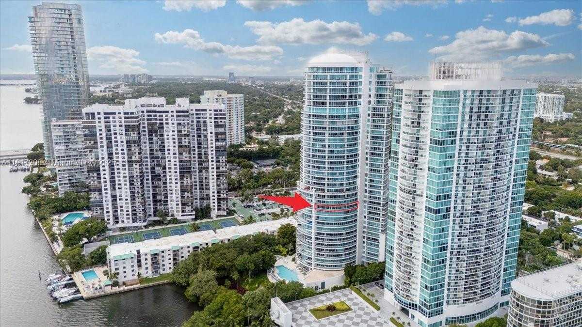 Small Image of 2127 BRICKELL AVE #1701, Miami Number 92