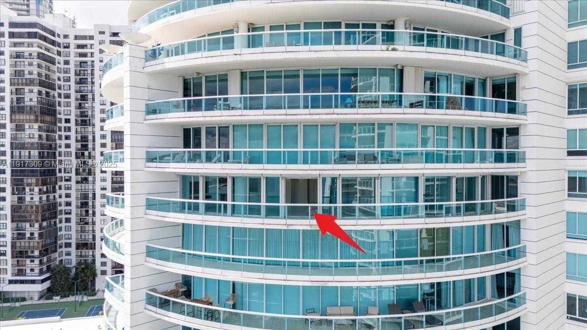 Small Image of 2127 BRICKELL AVE #1701, Miami Number 93