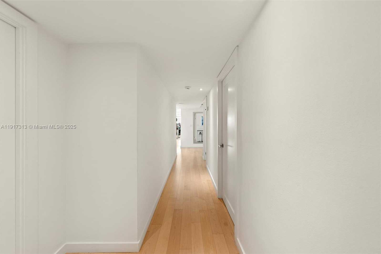 Small Image of 1 GROVE ISLE DR #A910, Miami Number 23