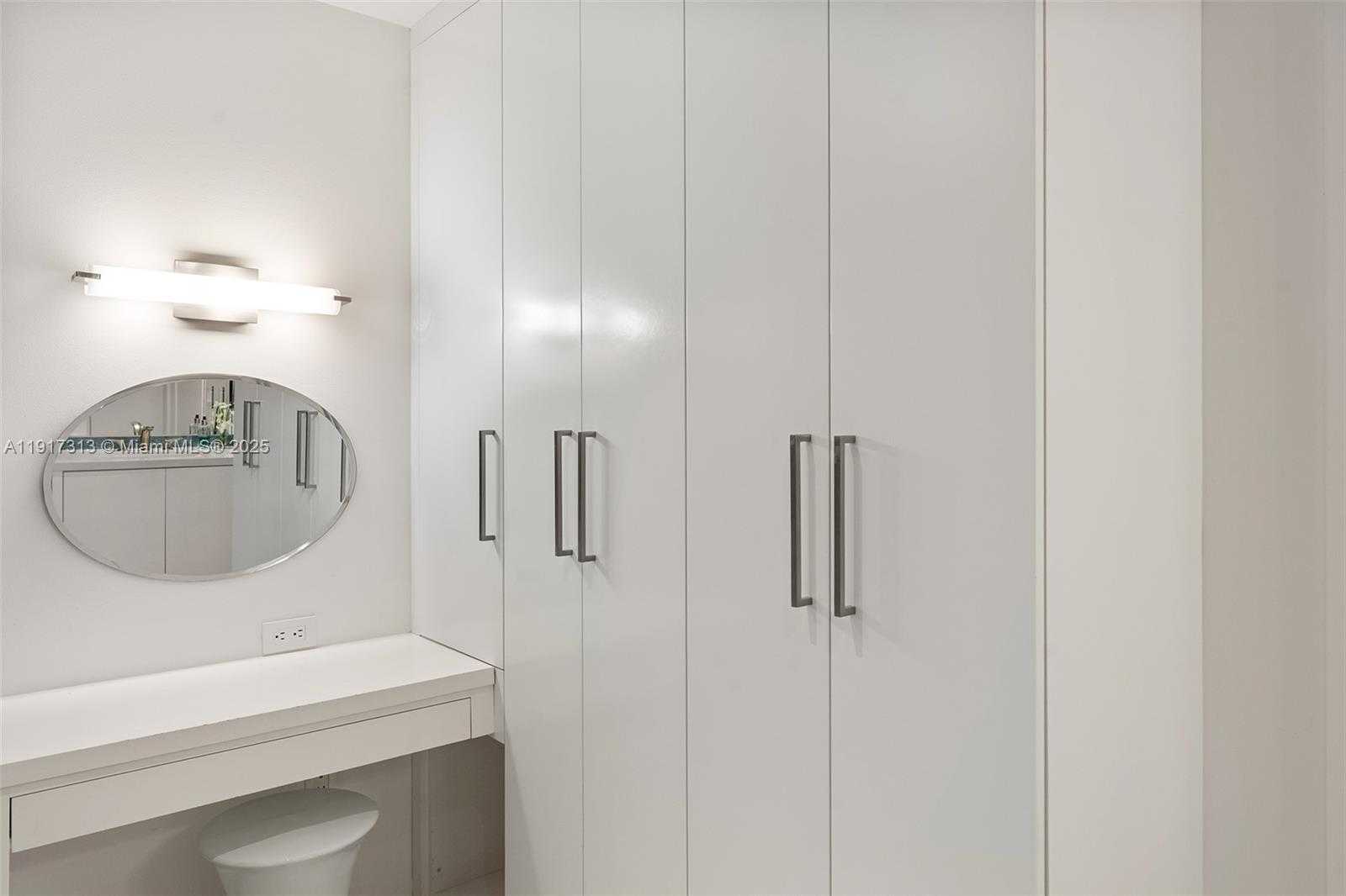 Small Image of 1 GROVE ISLE DR #A910, Miami Number 28