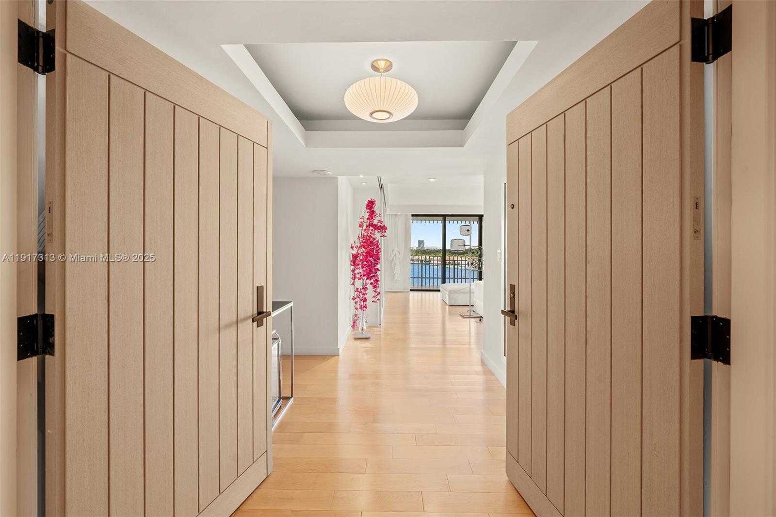 Small Image of 1 GROVE ISLE DR #A910, Miami Number 5