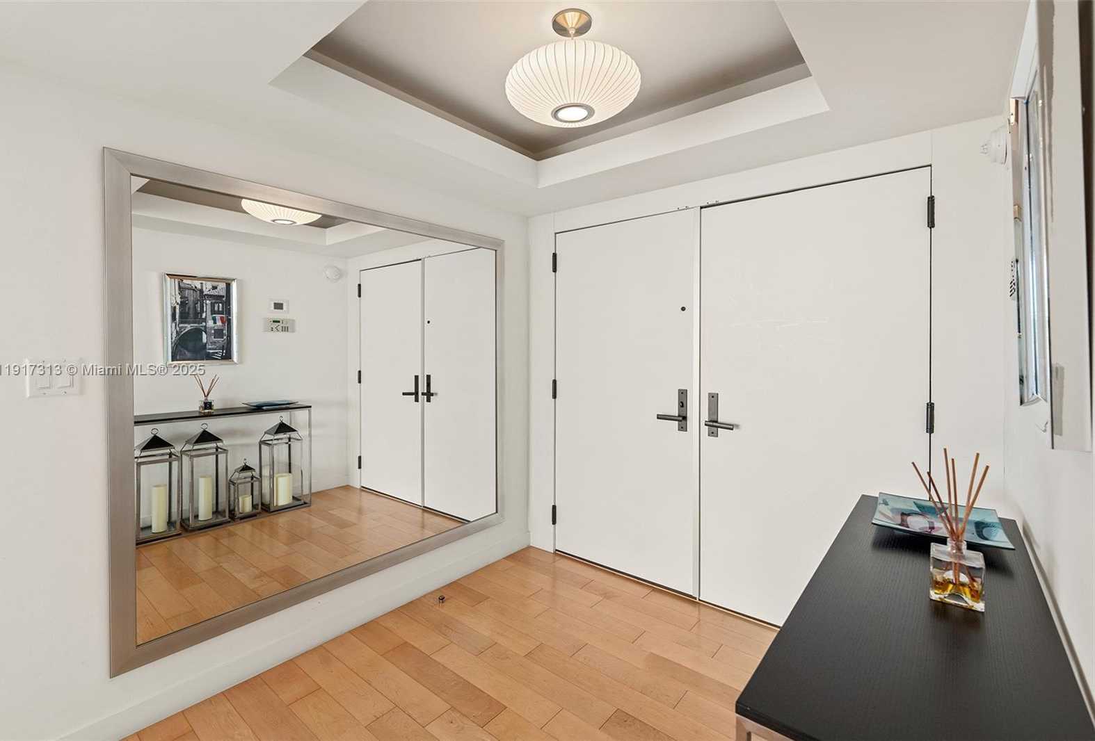 Small Image of 1 GROVE ISLE DR #A910, Miami Number 7