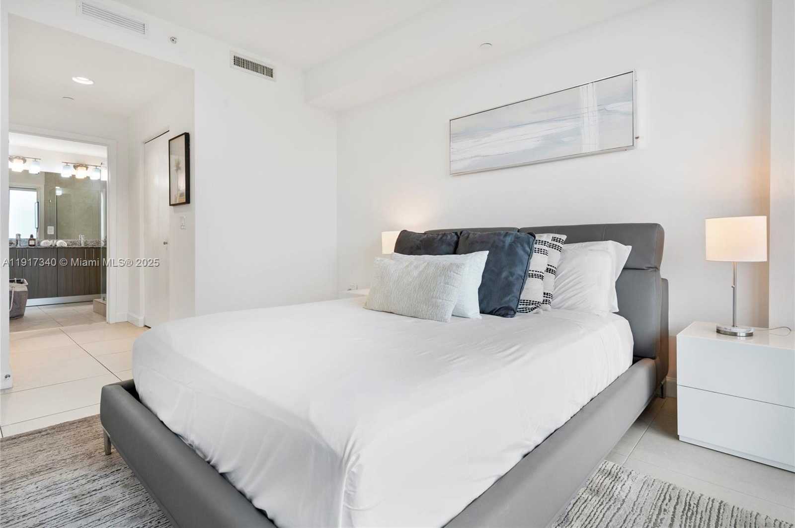 Small Image of 5350 NORTH WEST 84TH AVE #909, Doral Number 15