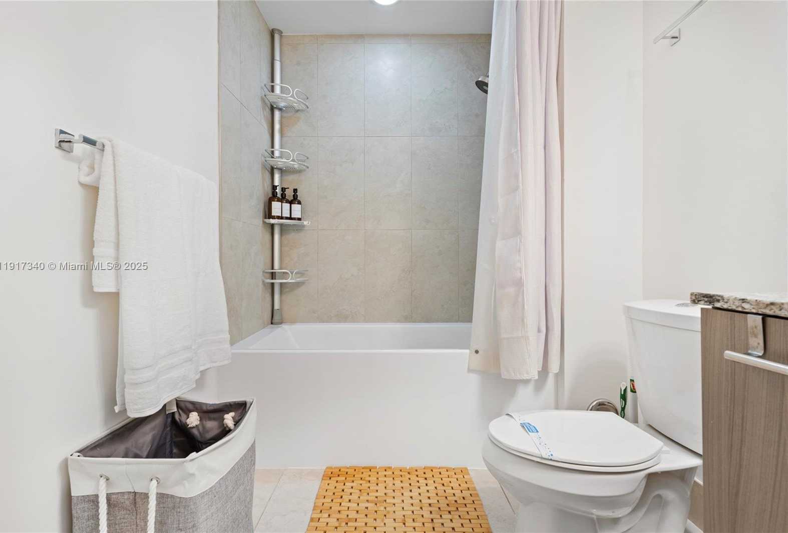 Small Image of 5350 NORTH WEST 84TH AVE #909, Doral Number 27