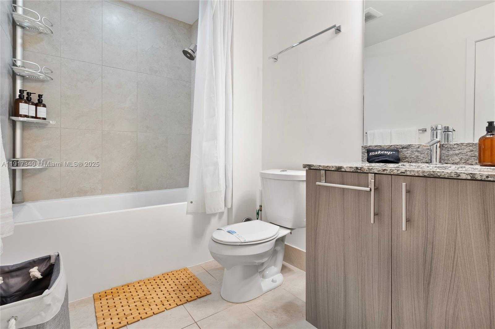 Small Image of 5350 NORTH WEST 84TH AVE #909, Doral Number 28