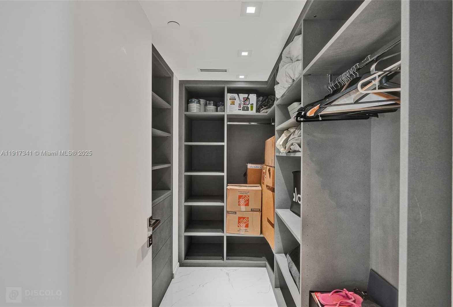 Small Image of 650 WEST AVE #PH01, Miami Beach Number 40