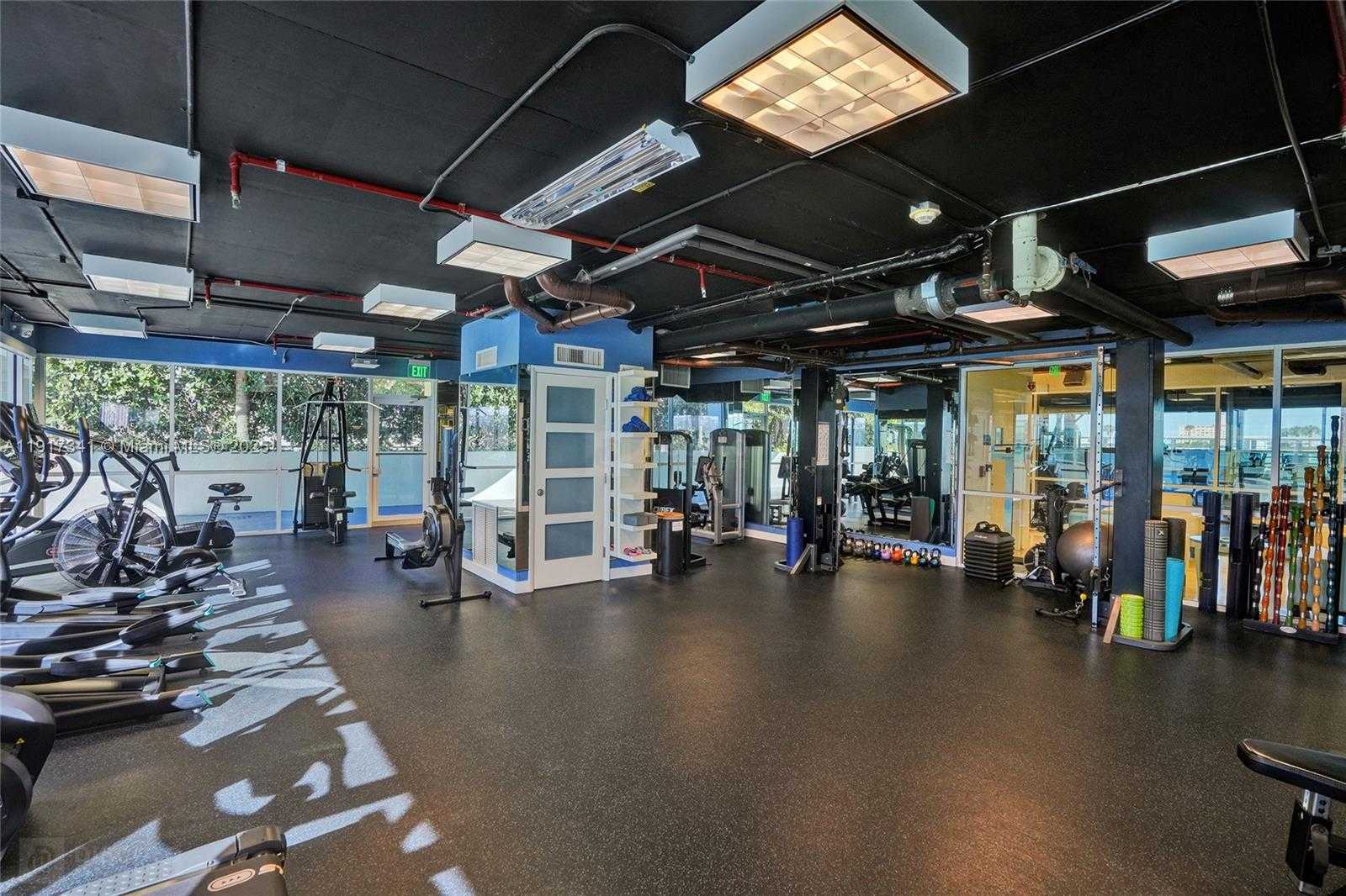 Small Image of 650 WEST AVE #PH01, Miami Beach Number 67