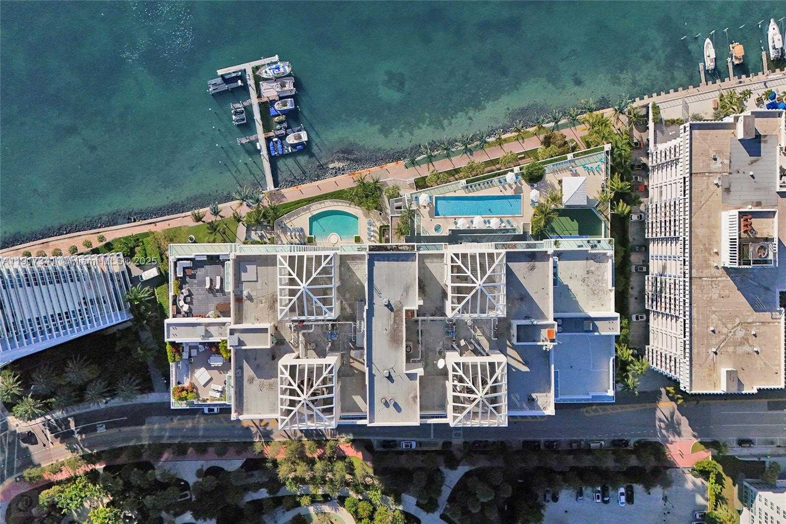 Small Image of 650 WEST AVE #PH01, Miami Beach Number 77