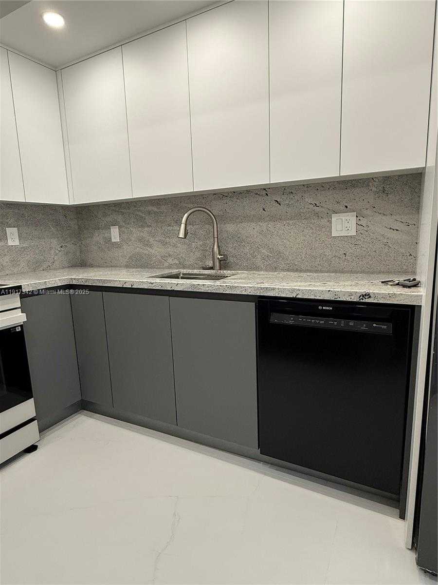 Small Image of 210 174TH ST #1804, Sunny Isles Beach Number 23