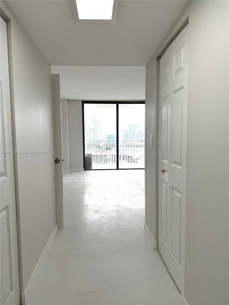 Small Image of 210 174TH ST #1804, Sunny Isles Beach Number 8