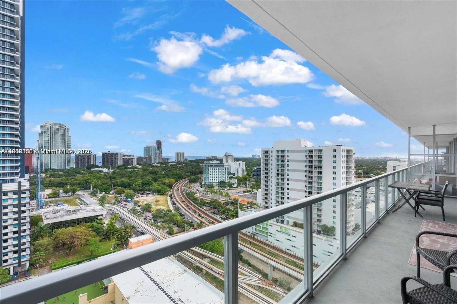 Small Image of 79 SOUTH WEST 12TH ST #2204-S, Miami Number 23