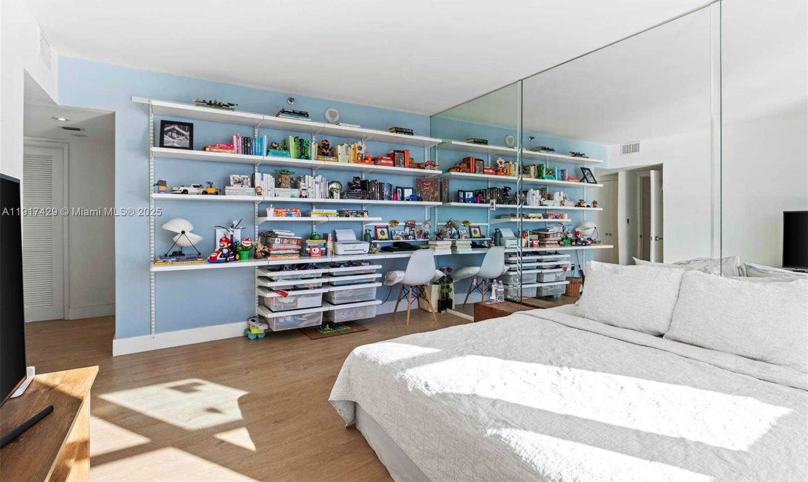 Small Image of 9 ISLAND AVE #2006, Miami Beach Number 17