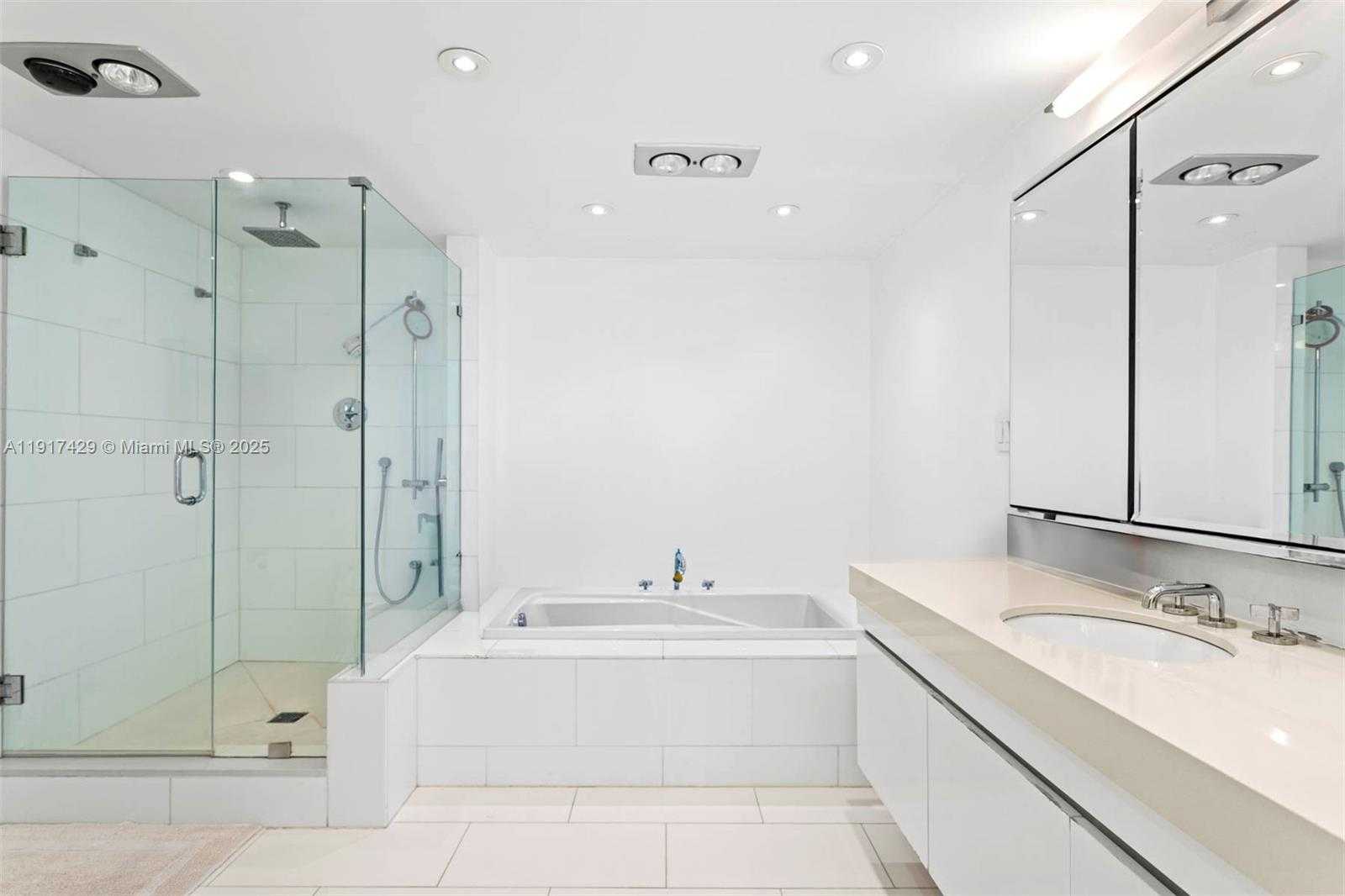 Small Image of 9 ISLAND AVE #2006, Miami Beach Number 19