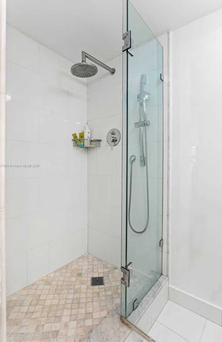 Small Image of 9 ISLAND AVE #2006, Miami Beach Number 23