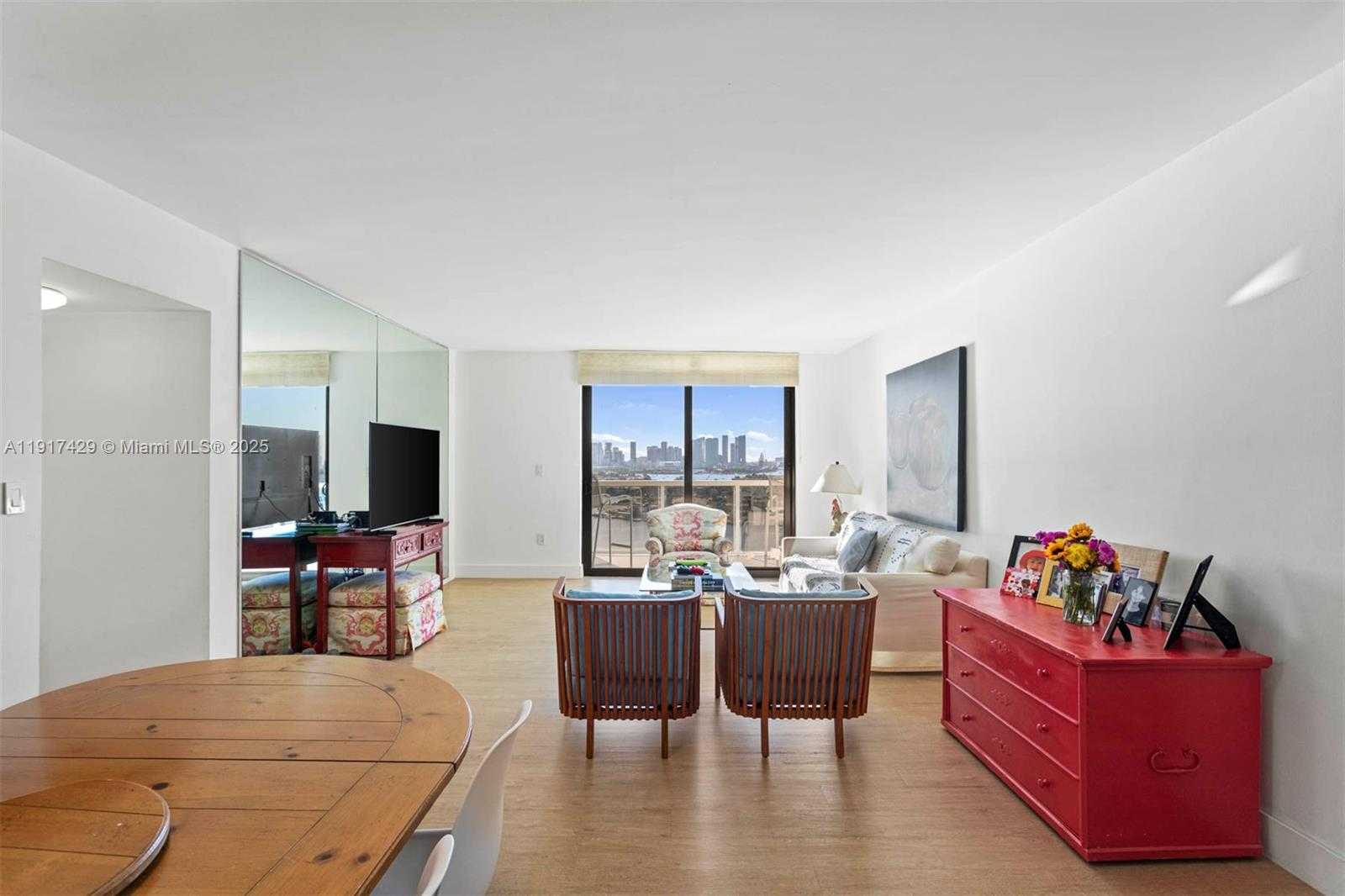 Small Image of 9 ISLAND AVE #2006, Miami Beach Number 7