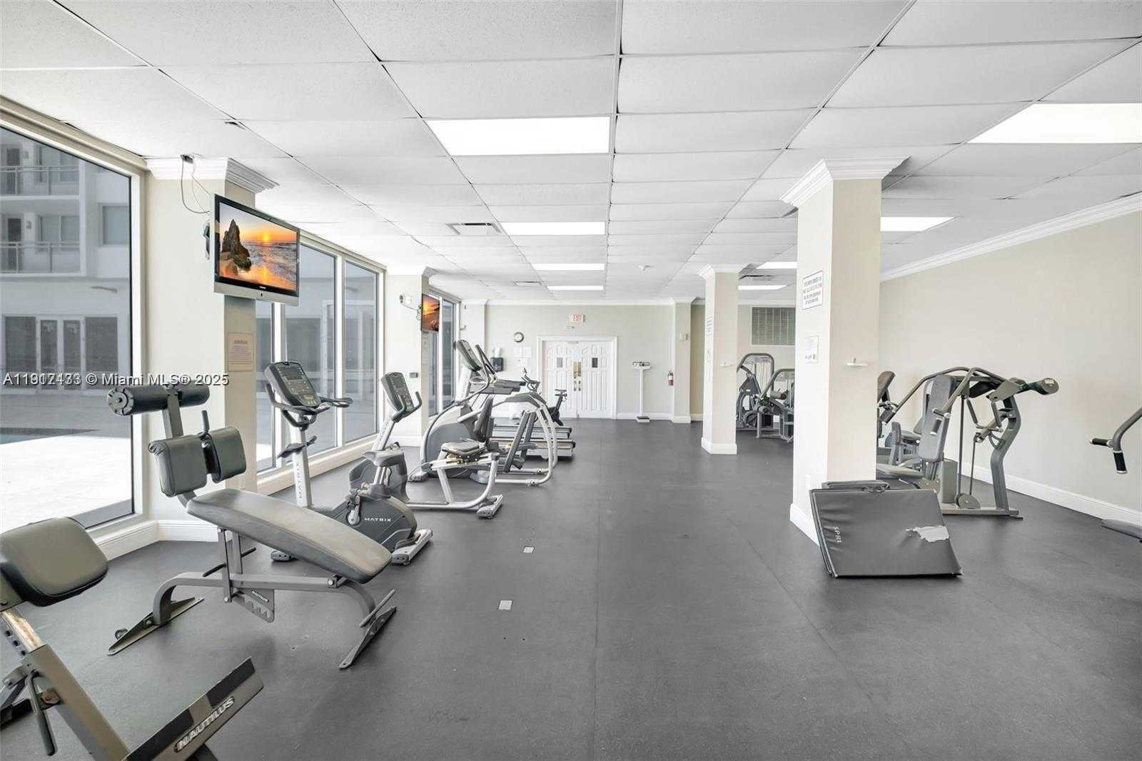 Small Image of 7135 COLLINS AVE #1614, Miami Beach Number 26