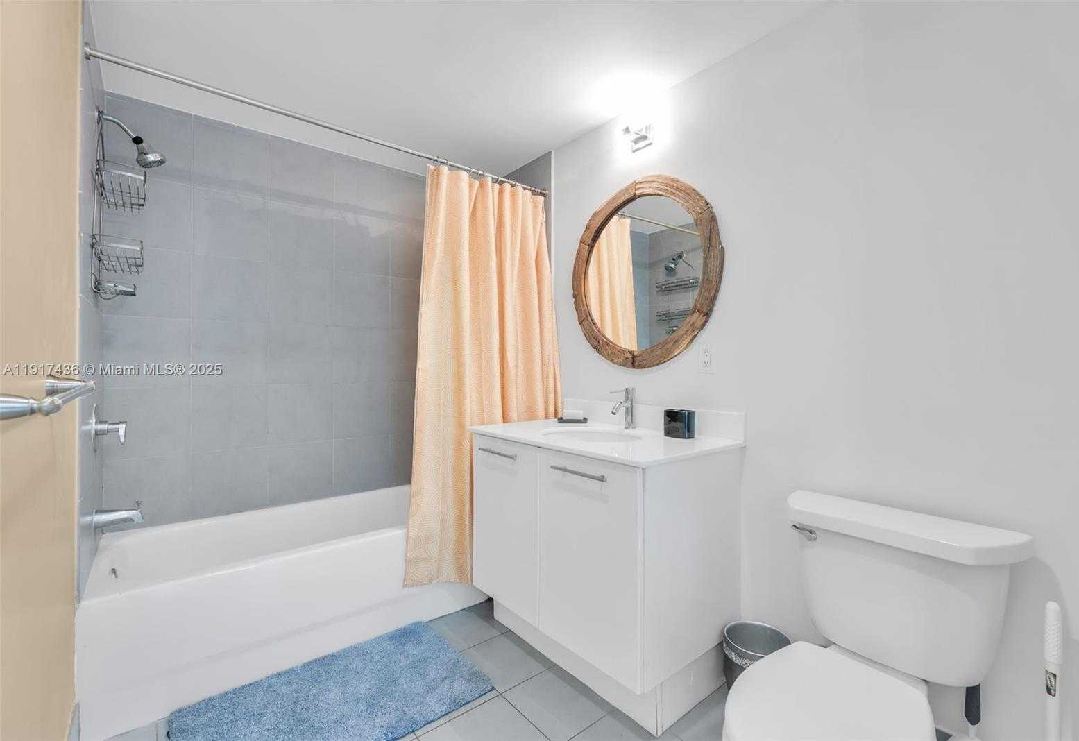 Small Image of 92 SOUTH WEST 3RD ST #3611, Miami Number 9