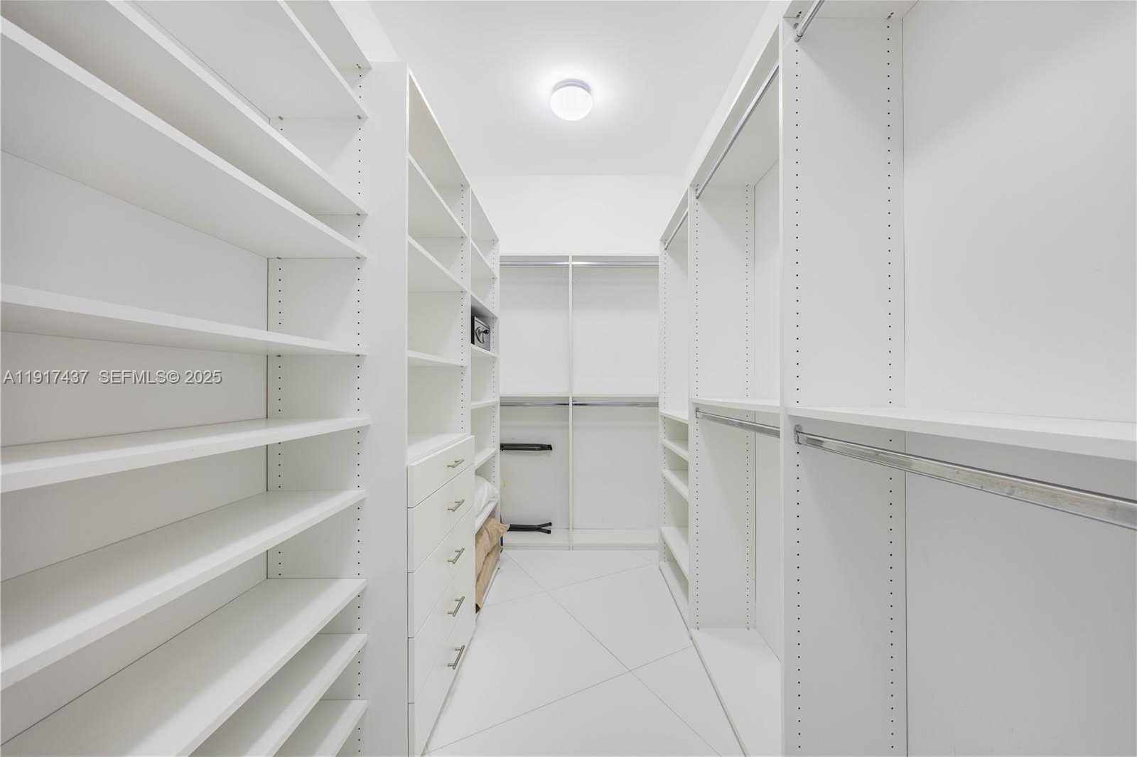 Small Image of 15811 COLLINS AVE #4107, Sunny Isles Beach Number 11