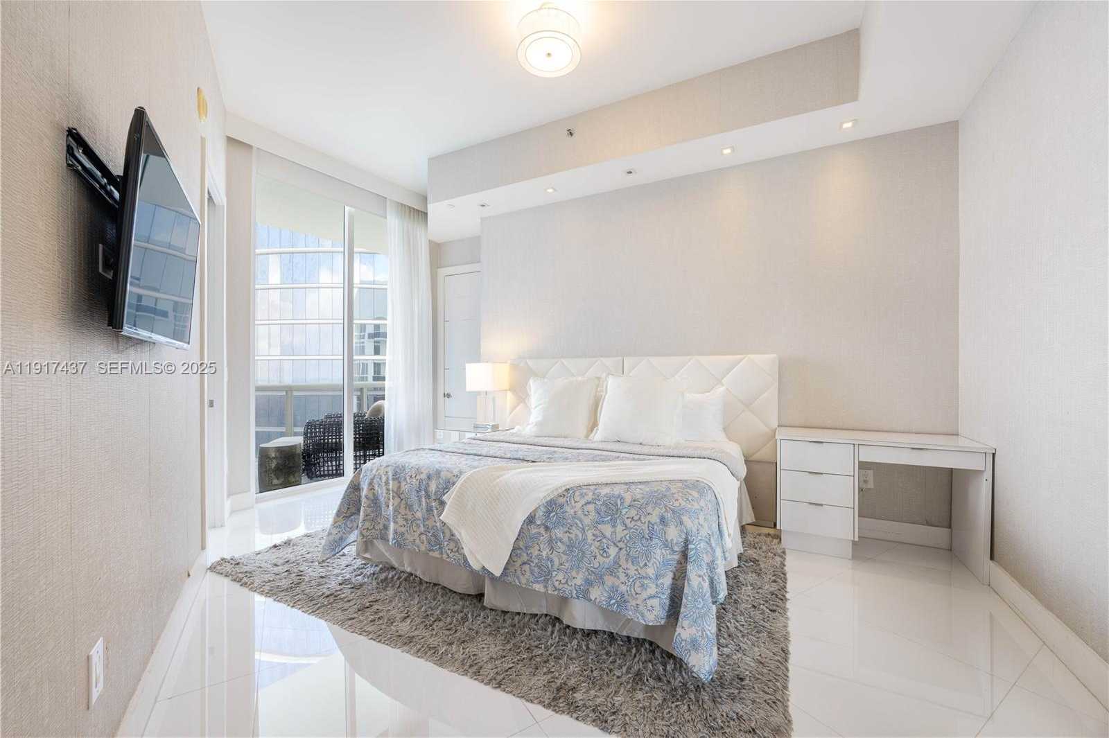 Small Image of 15811 COLLINS AVE #4107, Sunny Isles Beach Number 12